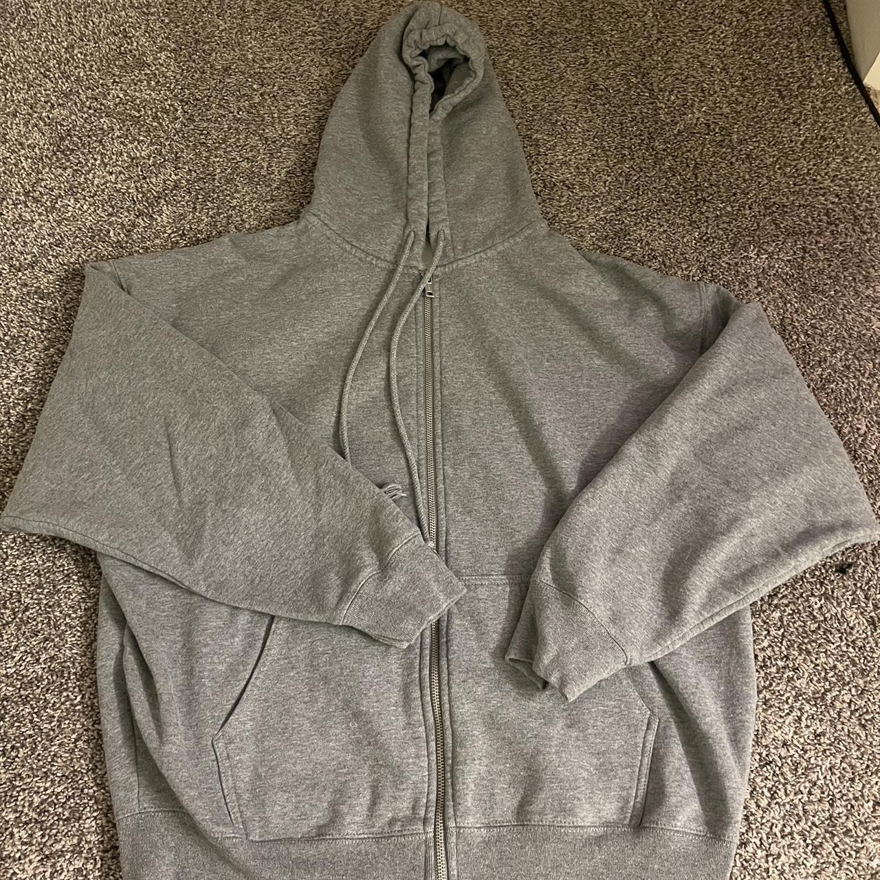 Brandy Melville Women's Grey Sweatshirt Depop