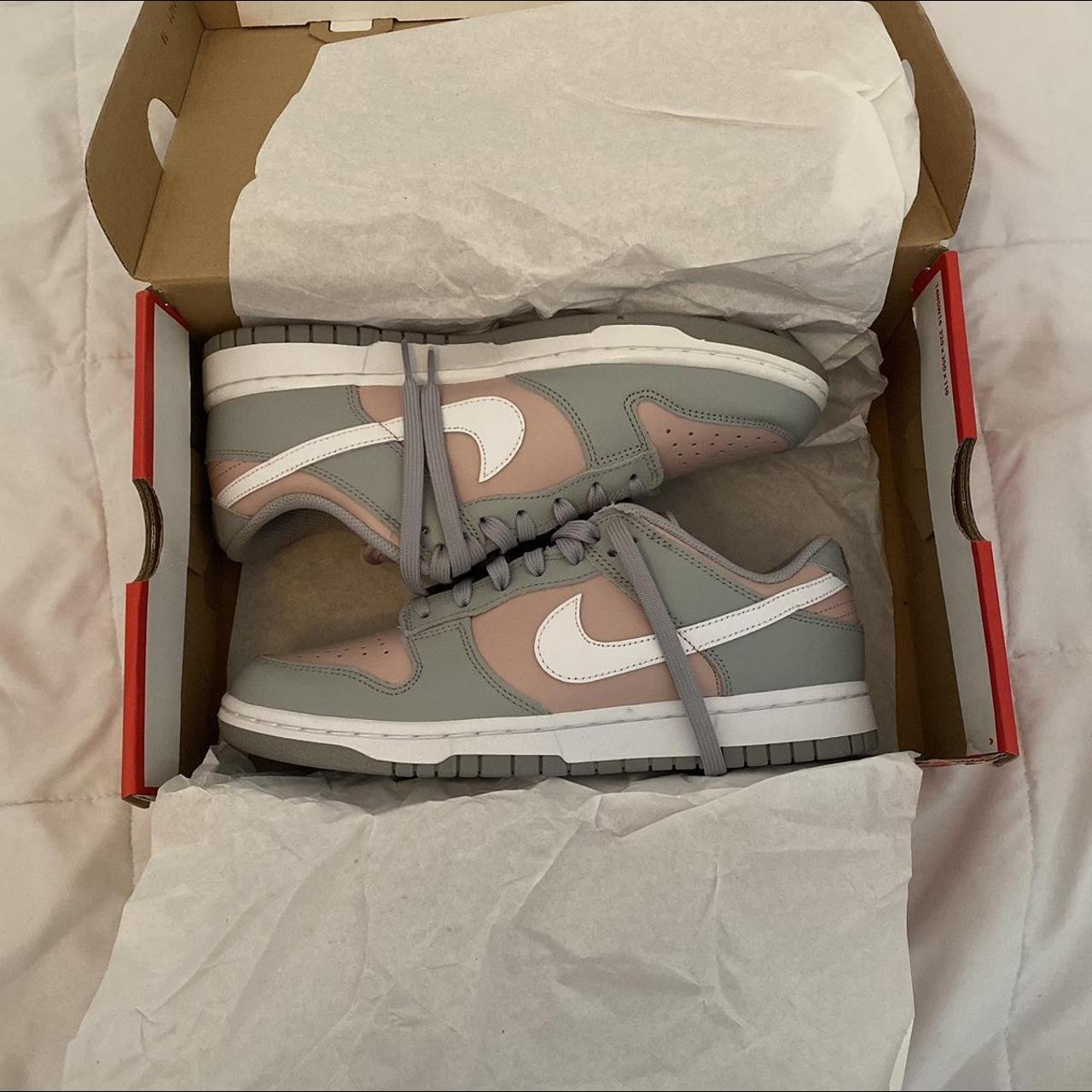 Nike Women's Grey and Pink Trainers | Depop