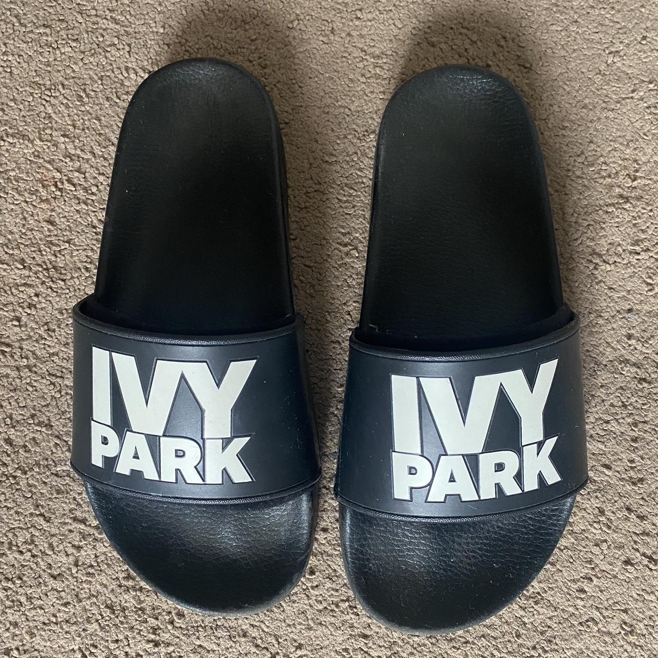 Ivy park 2025 black sliders