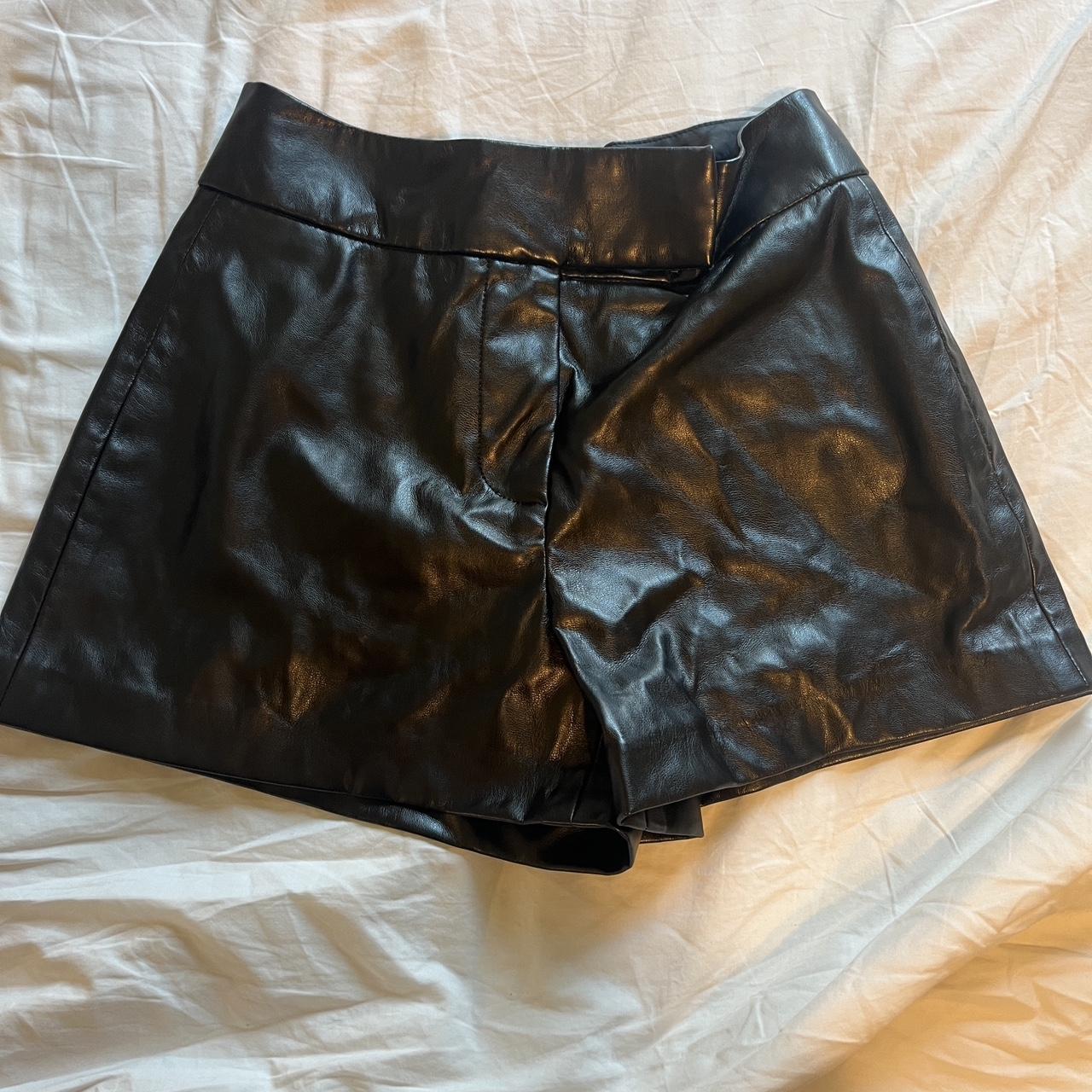 item listed by eymiely