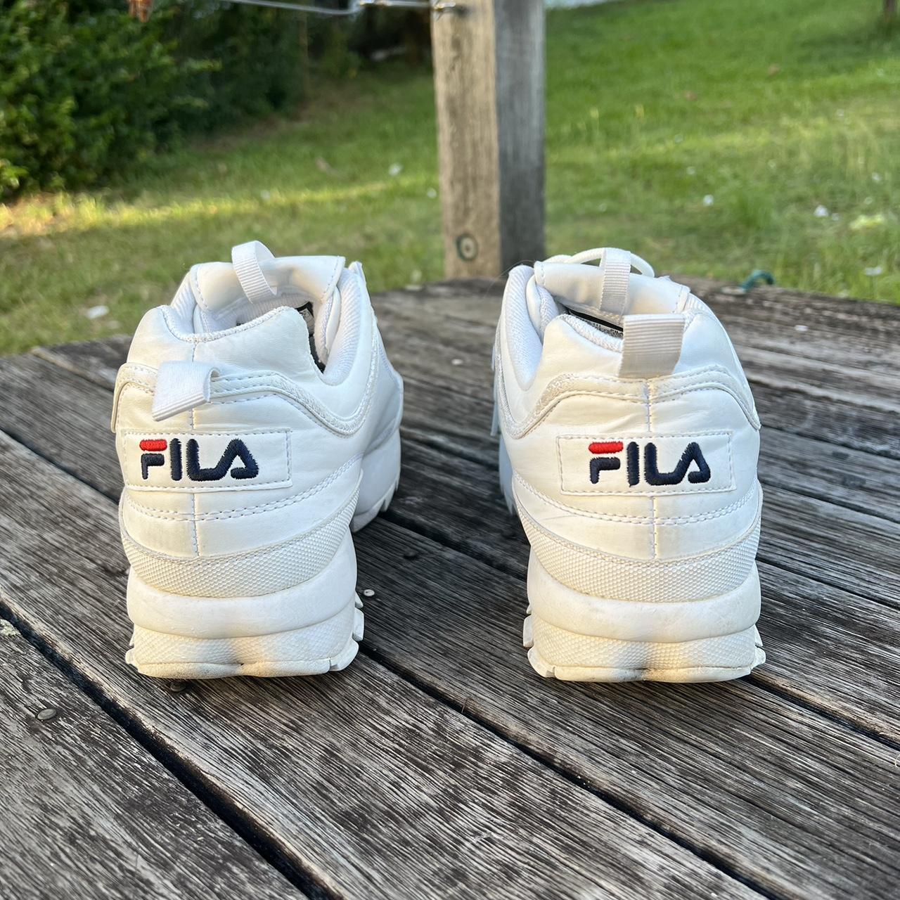 Fila Men's White Trainers | Depop