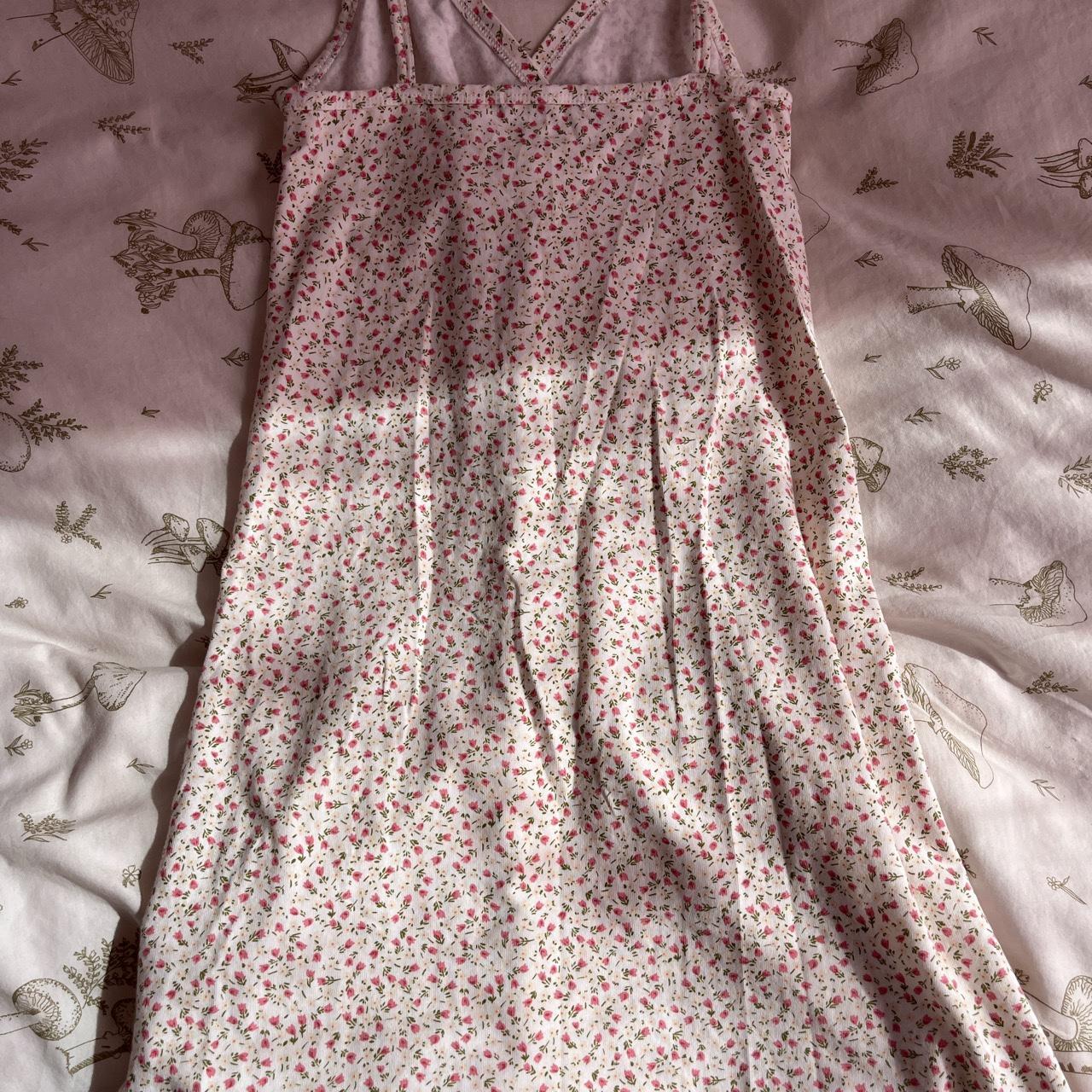 No PayPal please :) BNWOT Brandy Melville pink and... - Depop