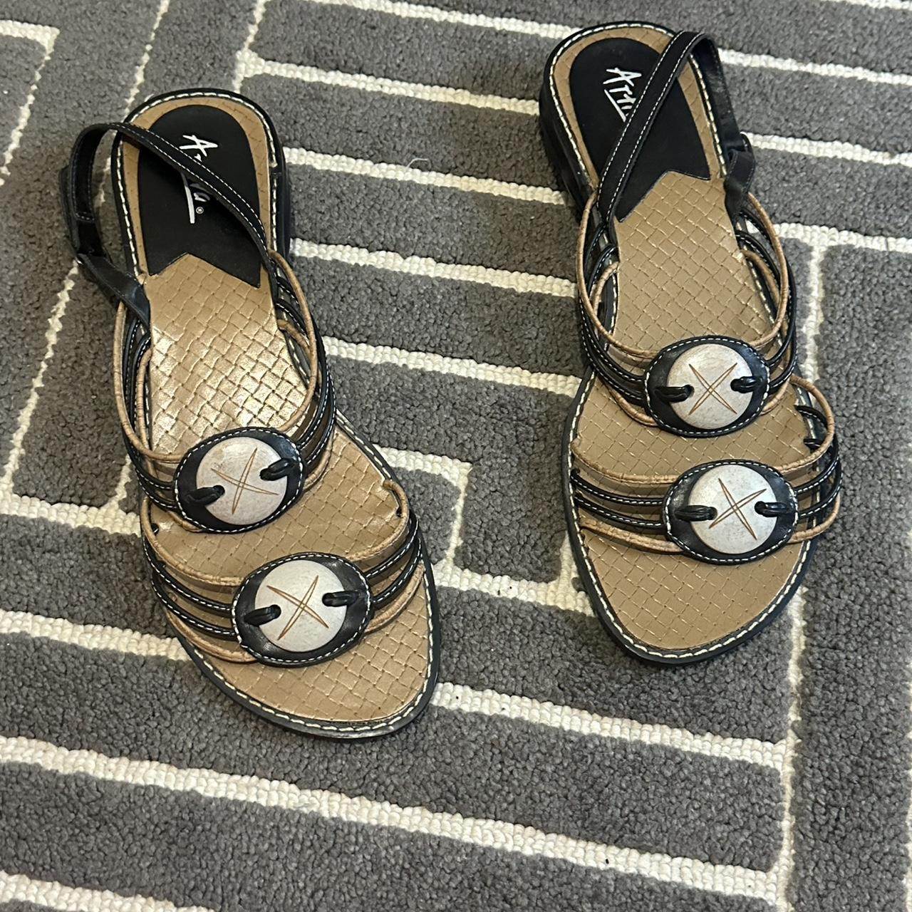 item listed by kacieskloset