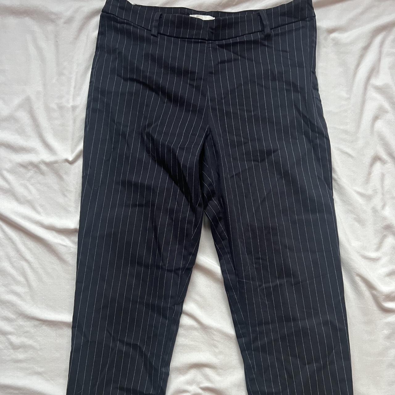 Navy white pinstripe slim fit trousers from... - Depop