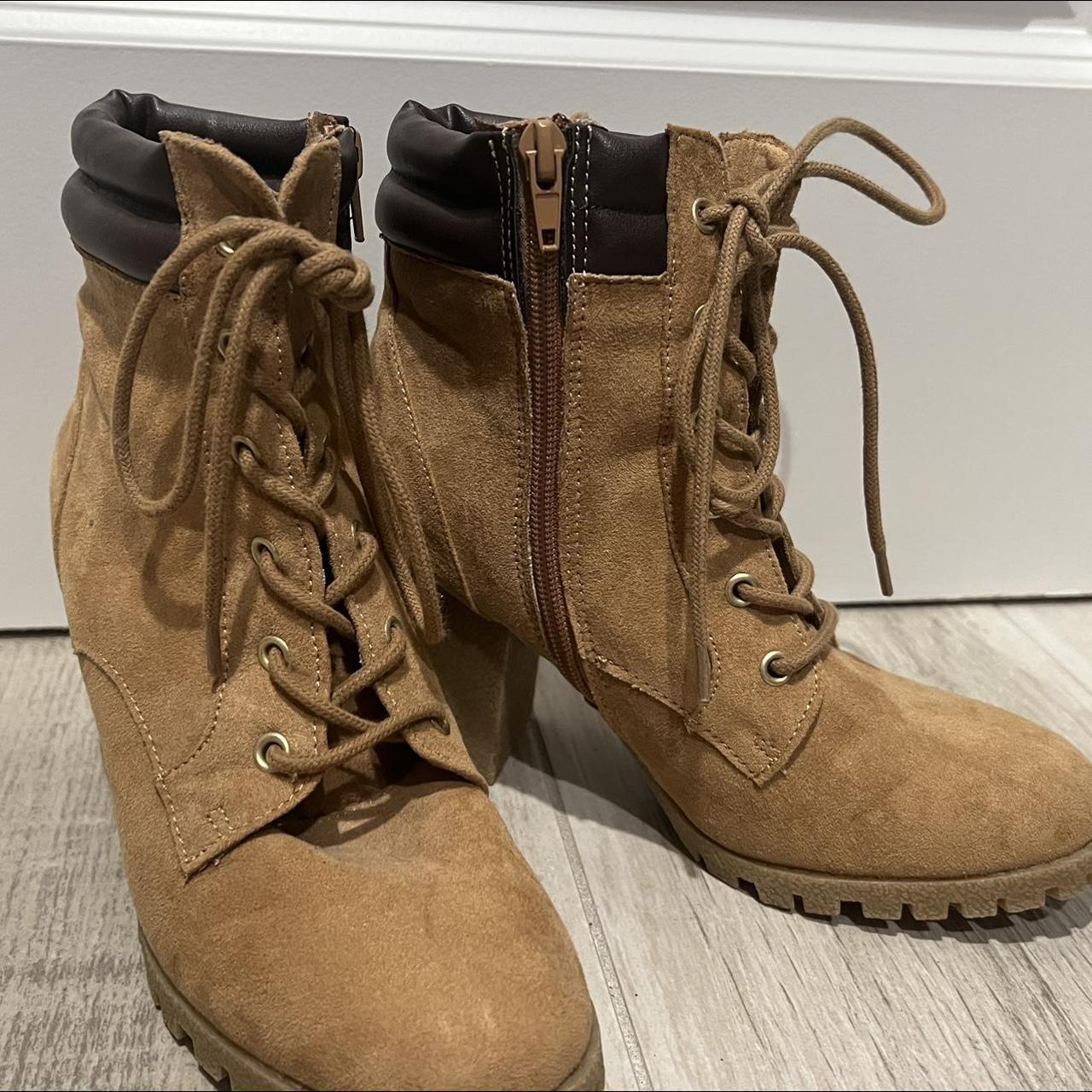 heeled hiking boots