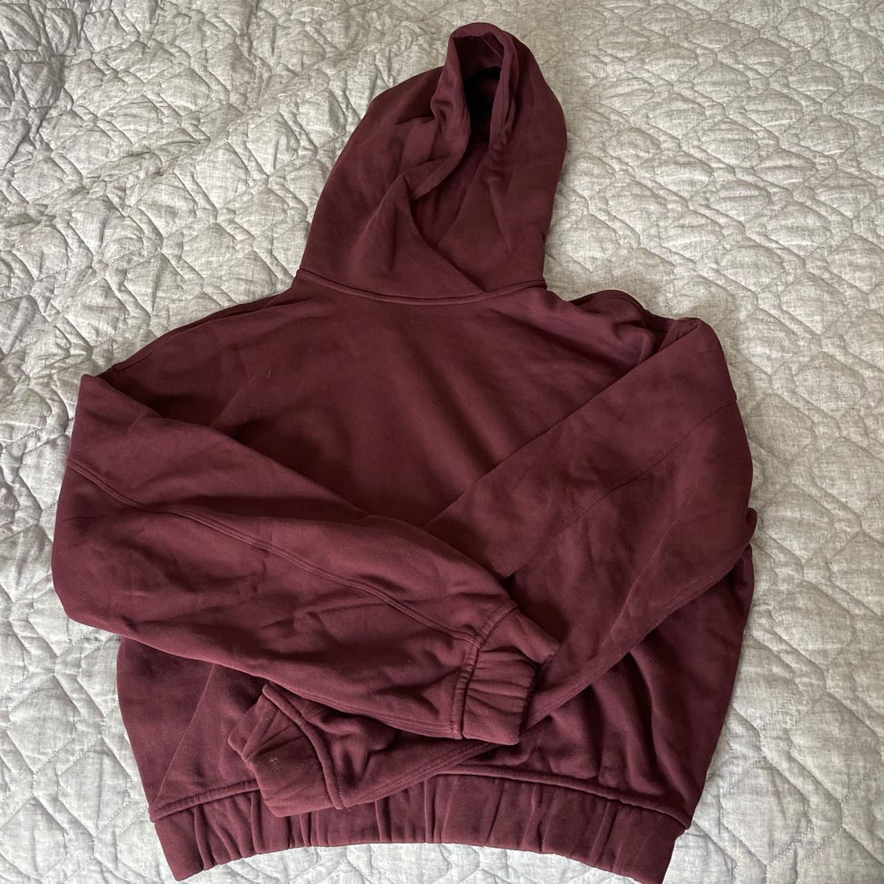 Burgundy on sale cropped hoodie