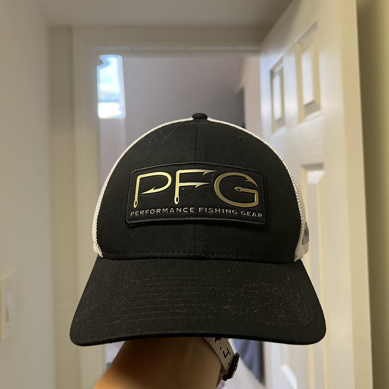 Columbia PFG fishing hat! super clean black white - Depop