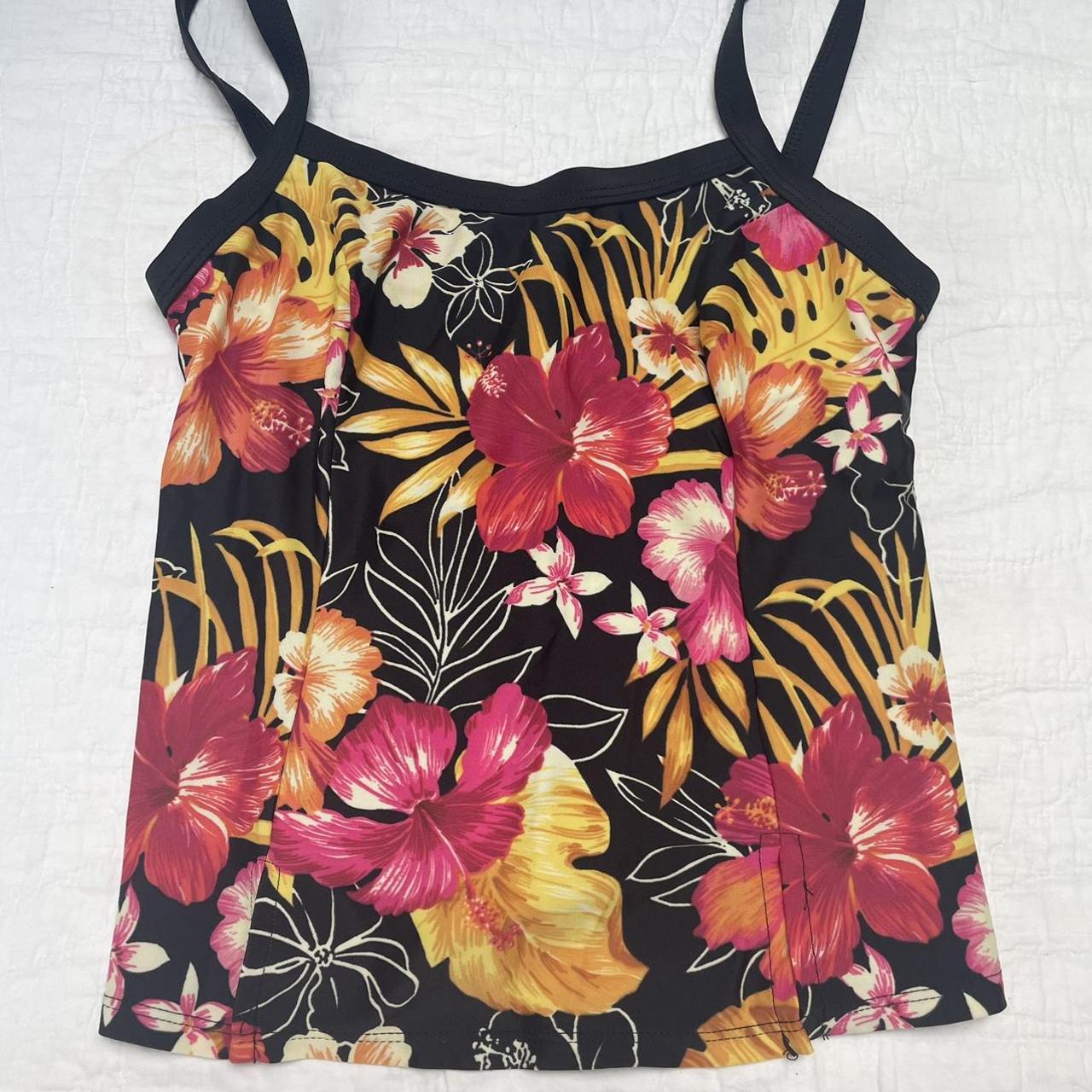 vintage hawaiian print tankini top can also be worn... - Depop