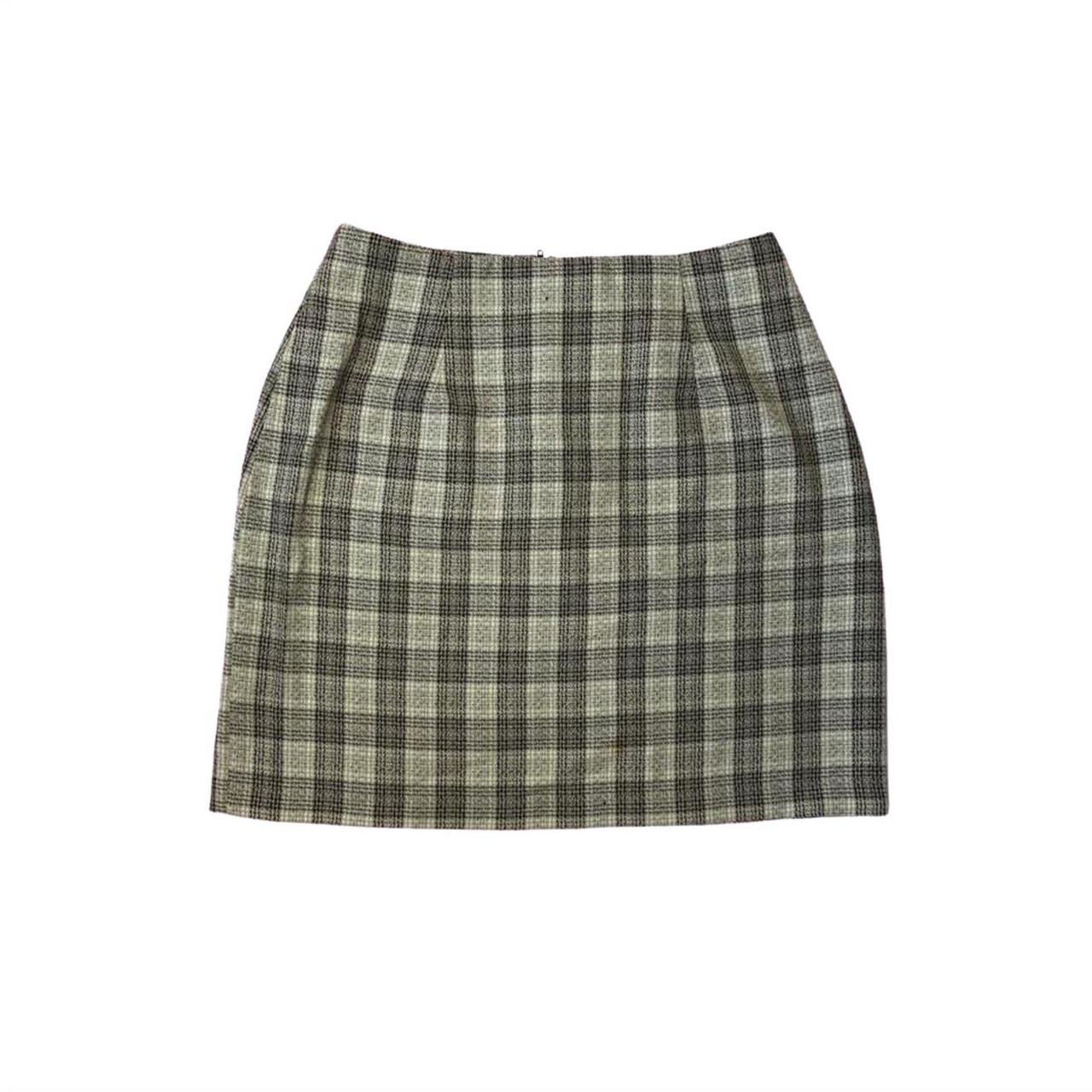 Grey plaid skirt clearance era