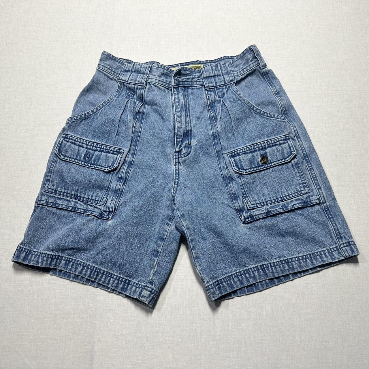 Cabela's Women's Shorts Depop