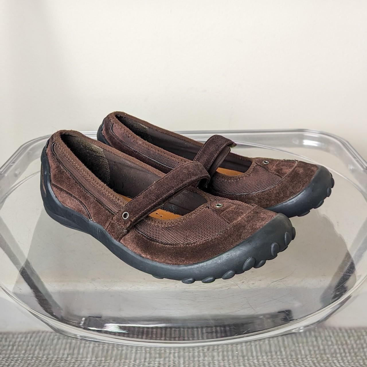 item listed by rosvae