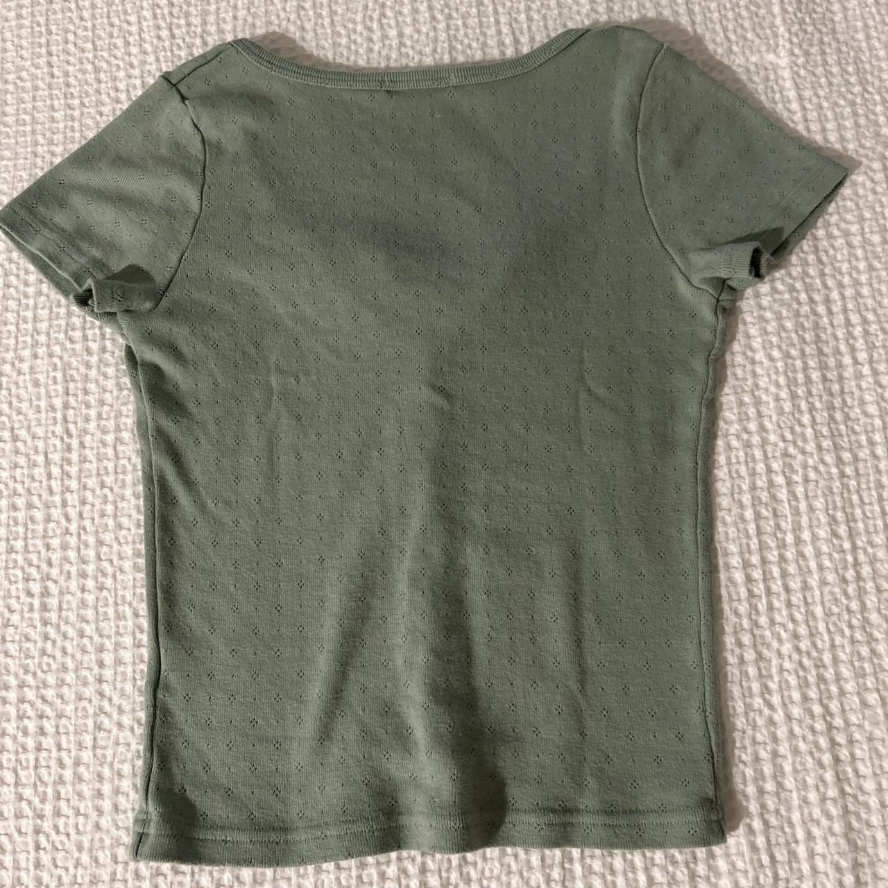 Brandy Melville Women's Green Shirt (3)