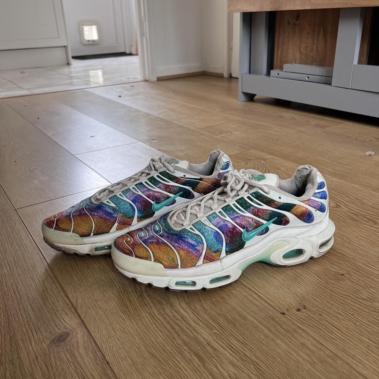 Air max plus 2024 print alternate galaxy