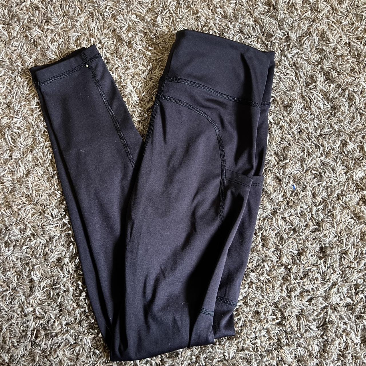aeropostale leggings with pockets size s - Depop