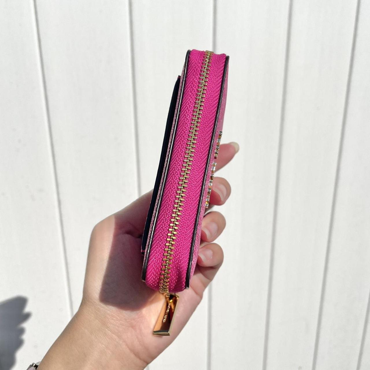 Hot pink michael kors sales wallet