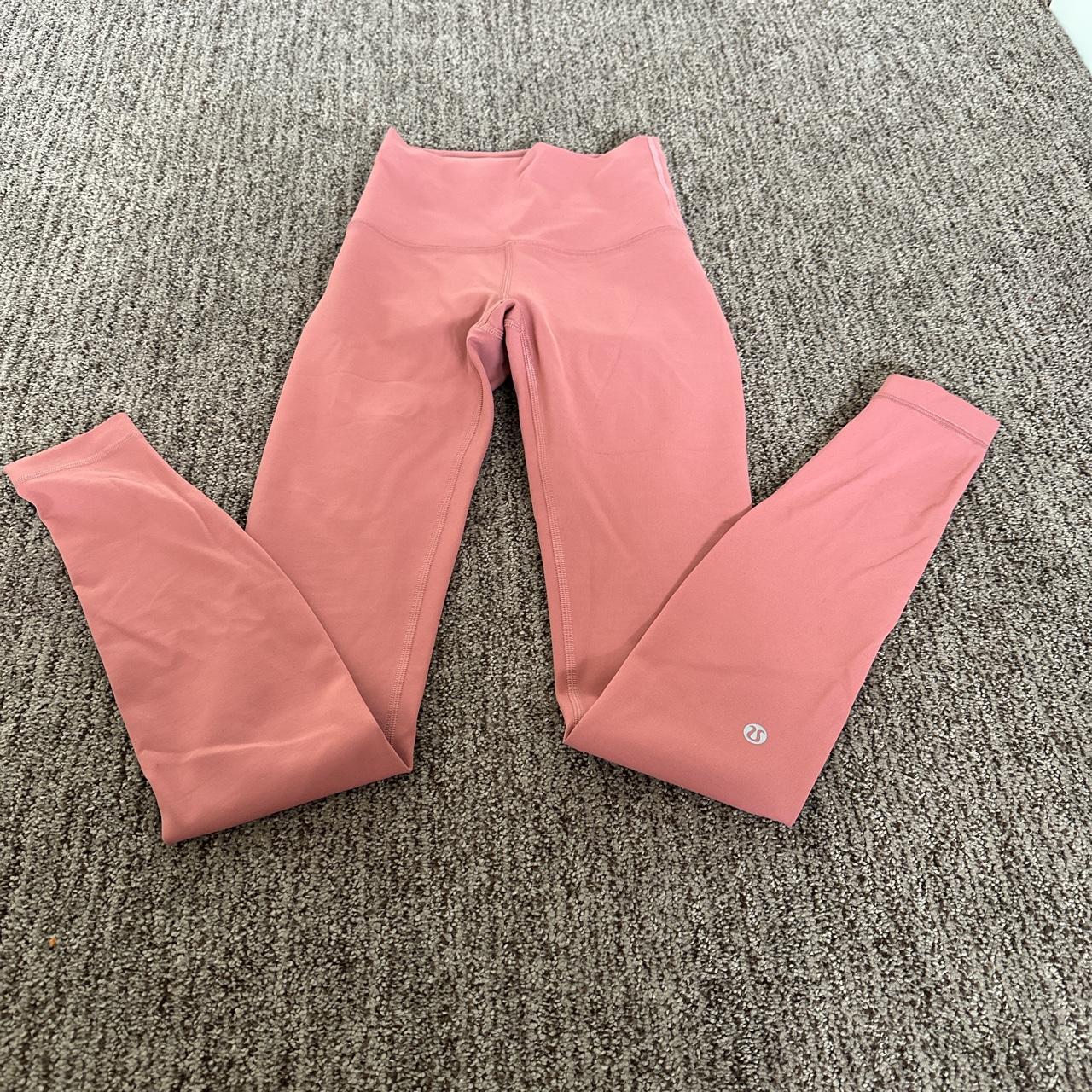 Lululemon Women's Pink Leggings Depop