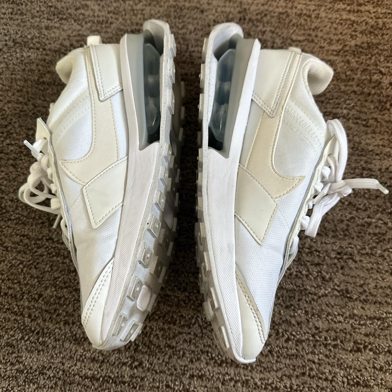 Nike Women's White and Cream Trainers | Depop