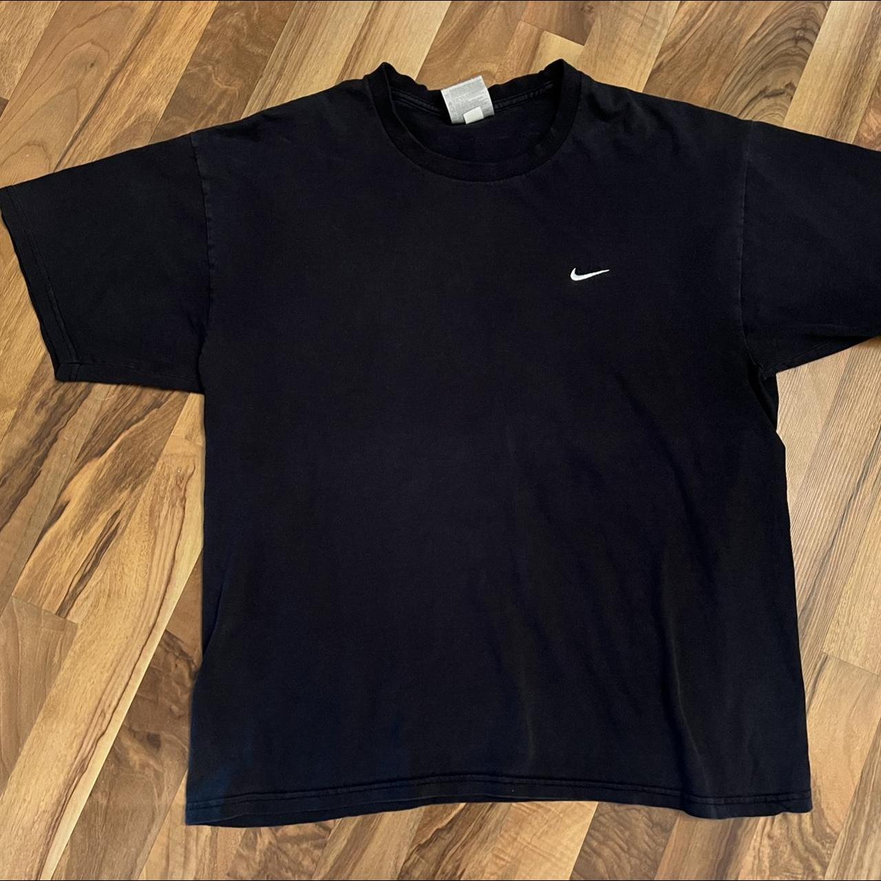 Vintage Mens Tee t shirt Nike swoosh Black with... - Depop