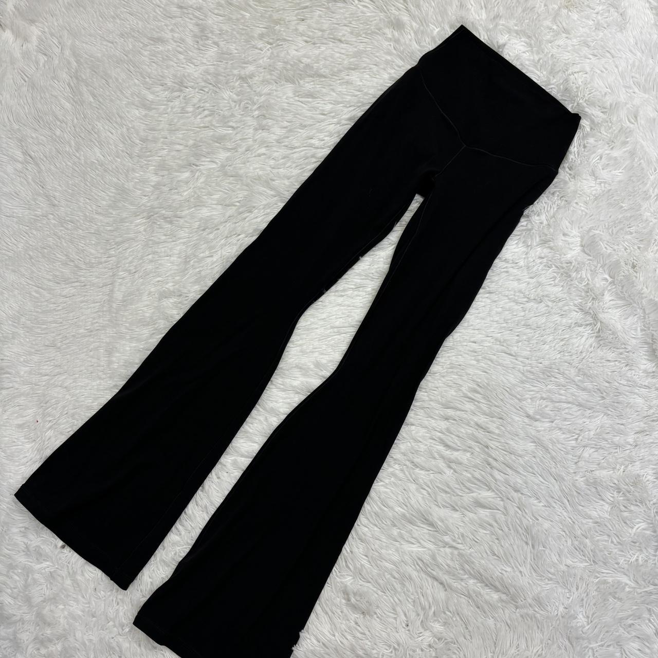 Aerie Offline Real Me Xtra Bootcut Leggings EUC Size... Depop