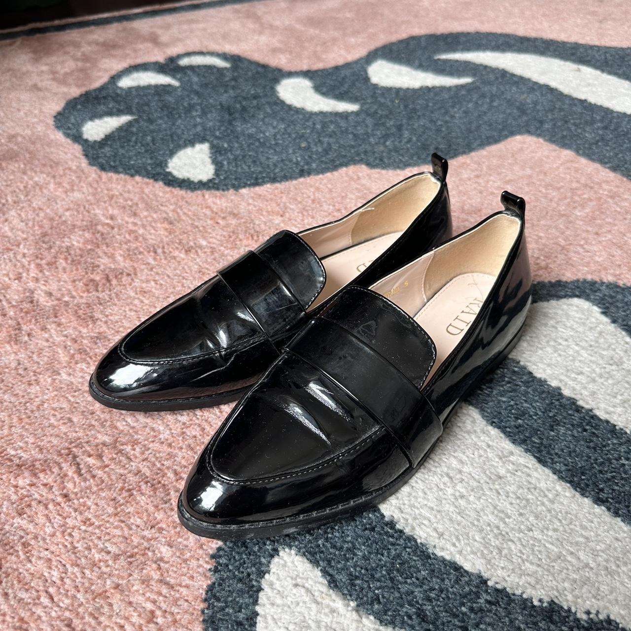 Ladies black leather hot sale loafers size 7