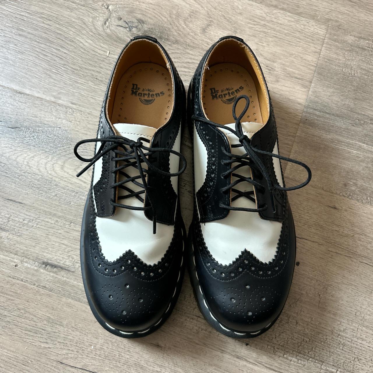 3938 bex smooth leather brogue shoes size m7 worn. Depop