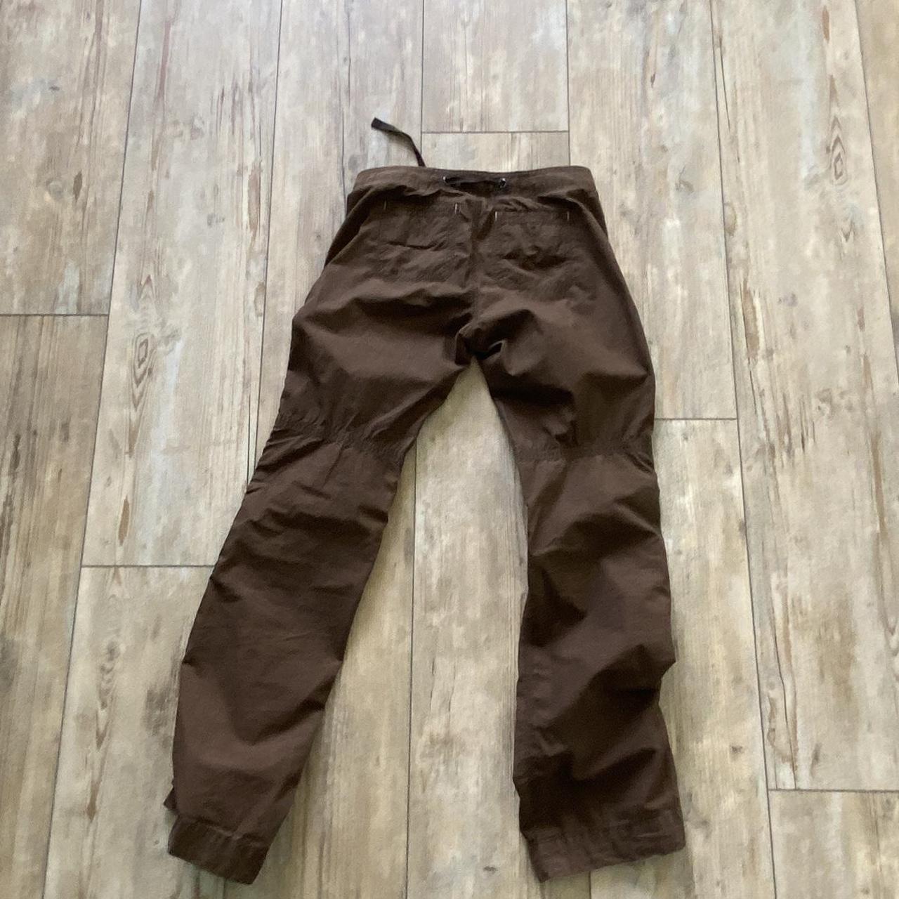 gap low waisted brown cargo pants size 0. for... - Depop