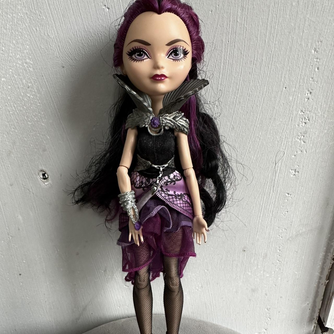 Bonecas Ever After High Cristal Winter Usada