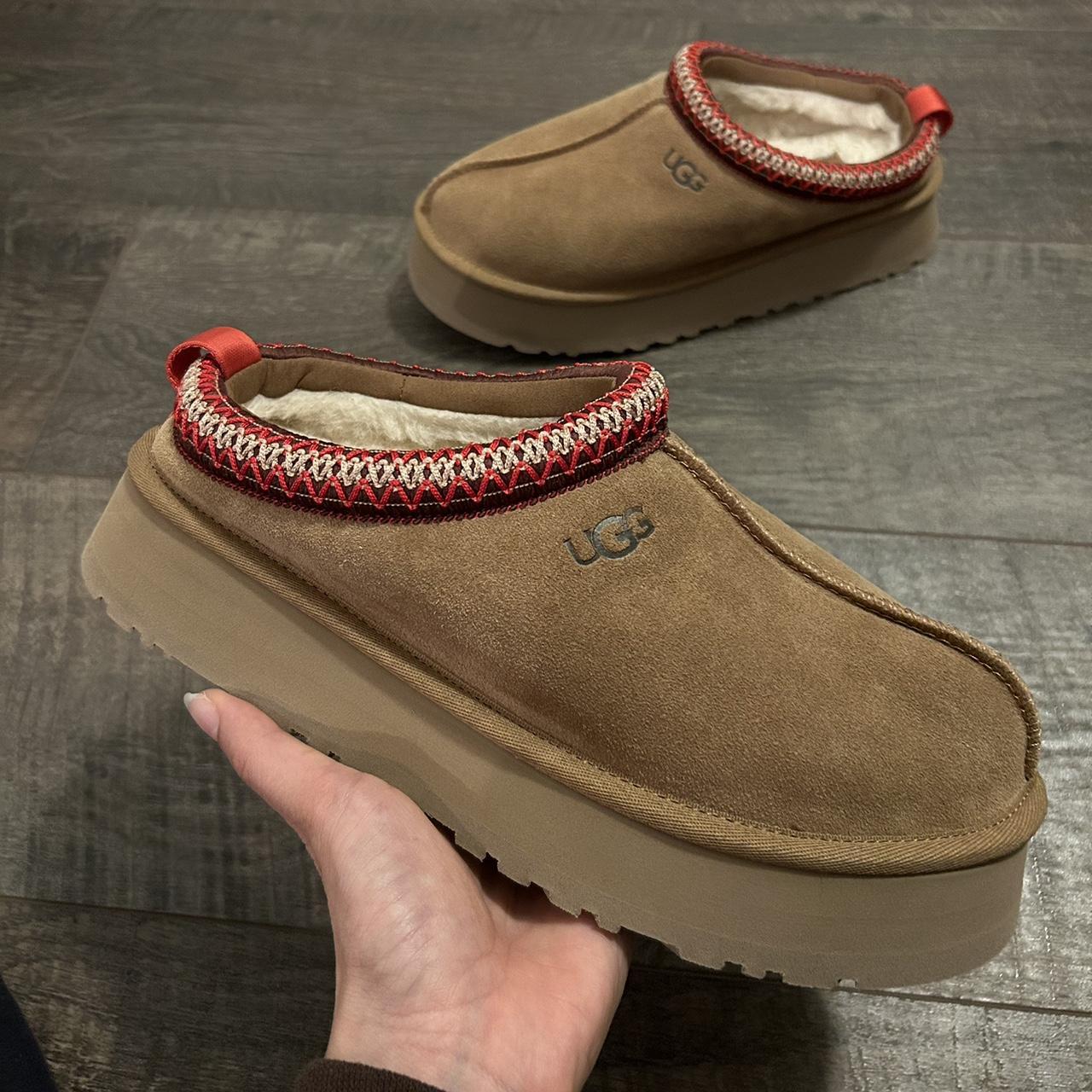 UGG tazz chestnut slipper Size 9 brand new without... - Depop