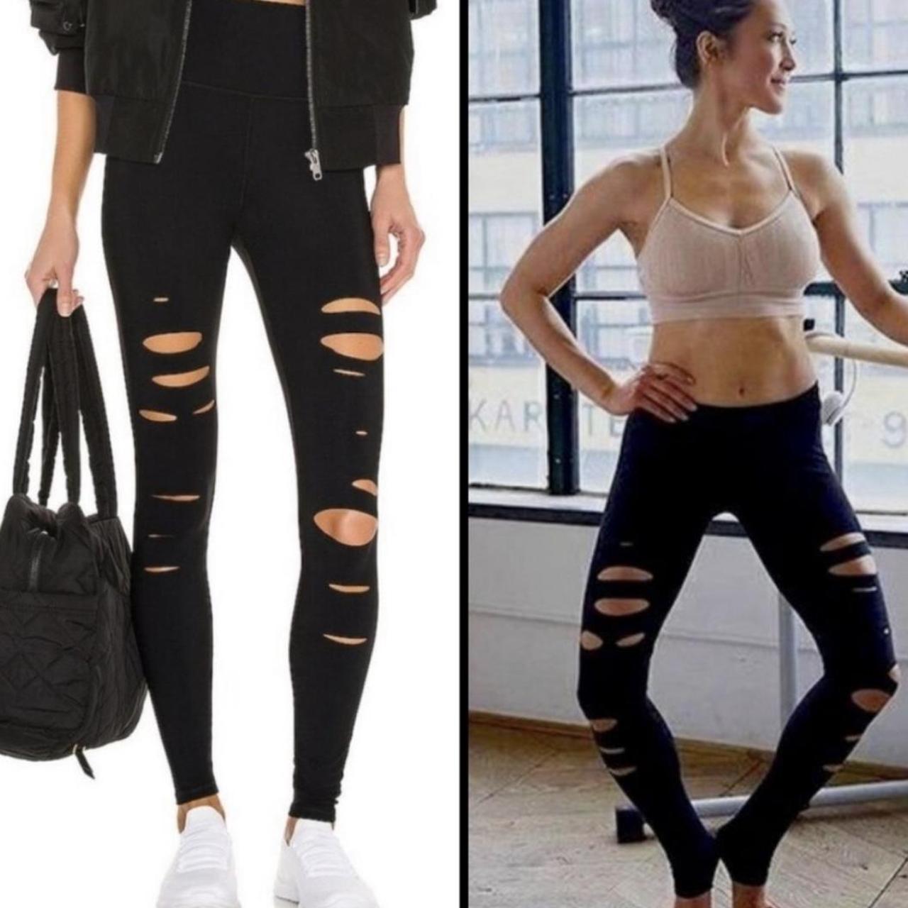 Alo yoga High-Waist Ripped Warrior Legging in black...