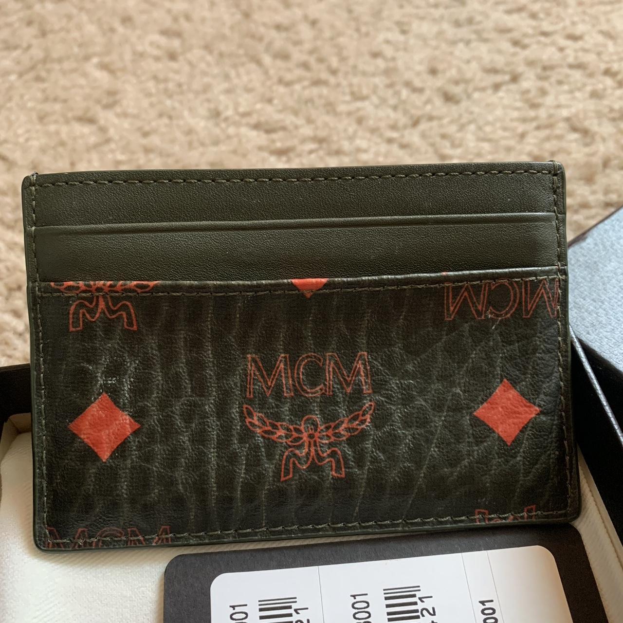 Mcm red hotsell wallet women's