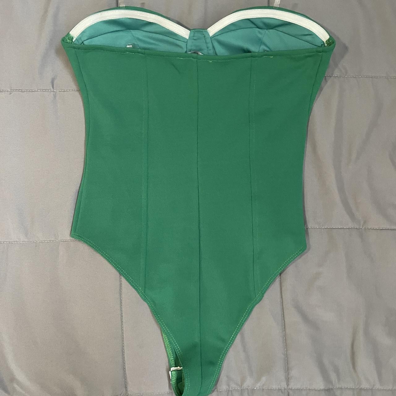 ELLEN green bodysuit, ~ no flaws , ~ nwot, ~