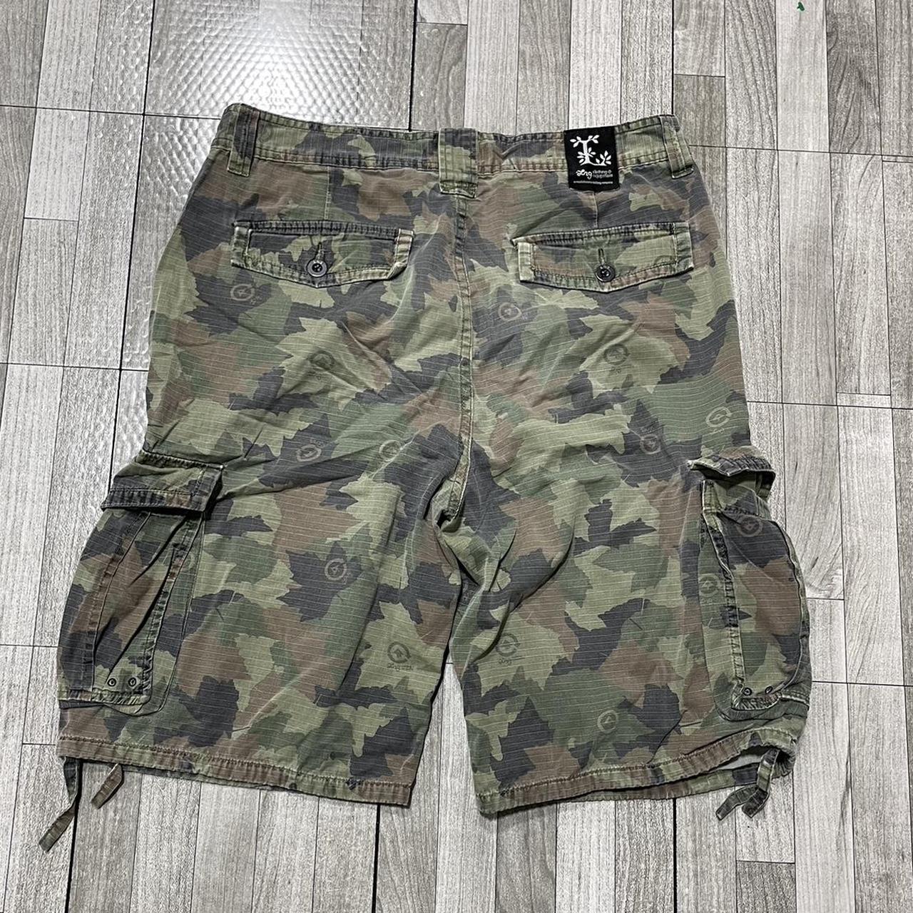 Baggy camo, long shorts Depop