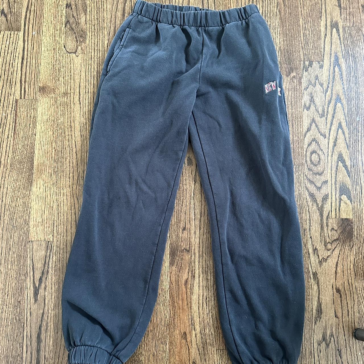 New York rosa sweatpant from Brandy Melville!