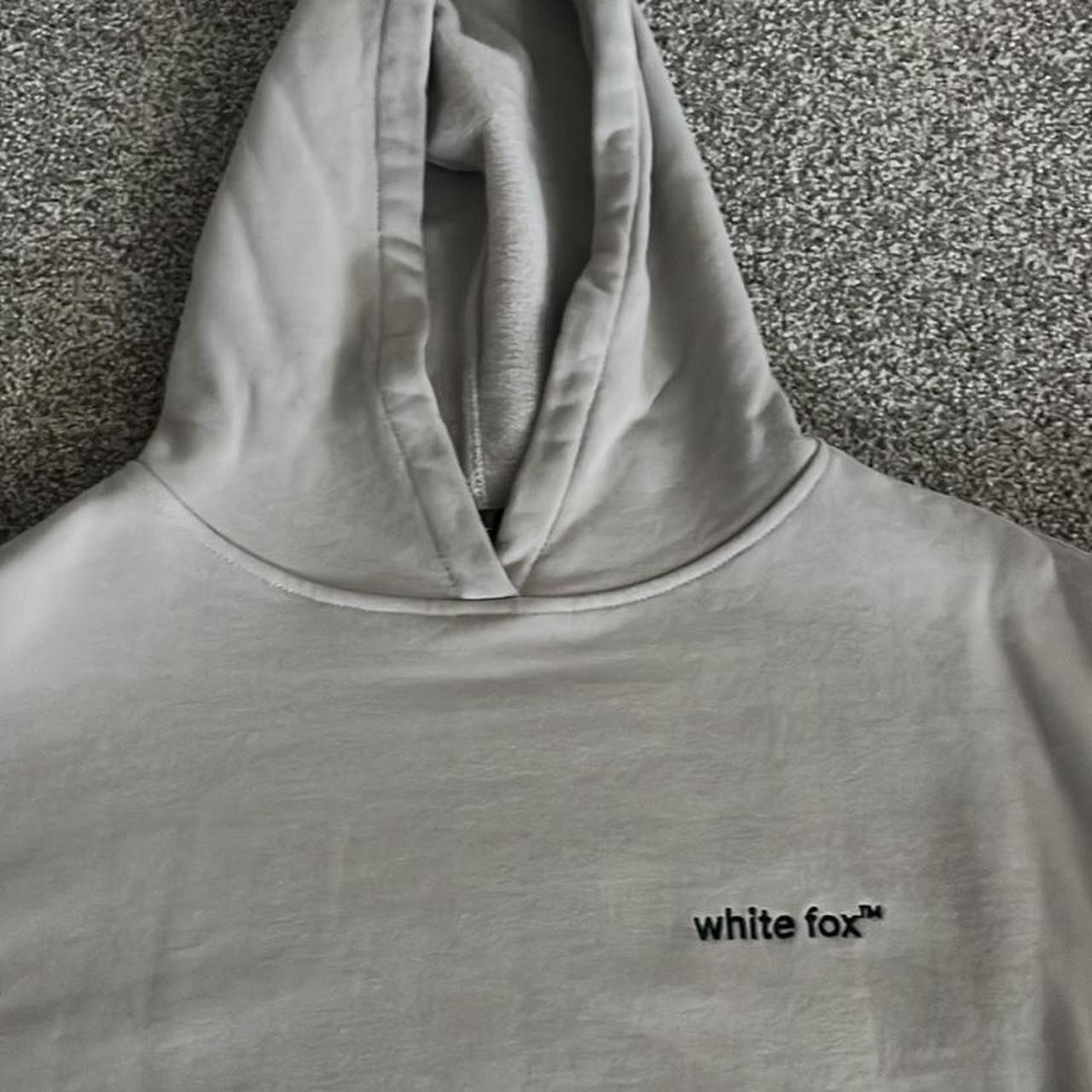 White Fox Boutique Hoodie Worn Once Size Depop   P0 