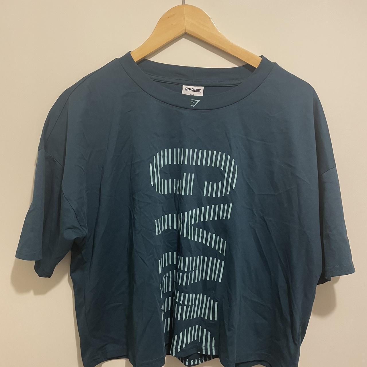 GYMSHARK Cropped workout tee Size XXL Worn once... Depop