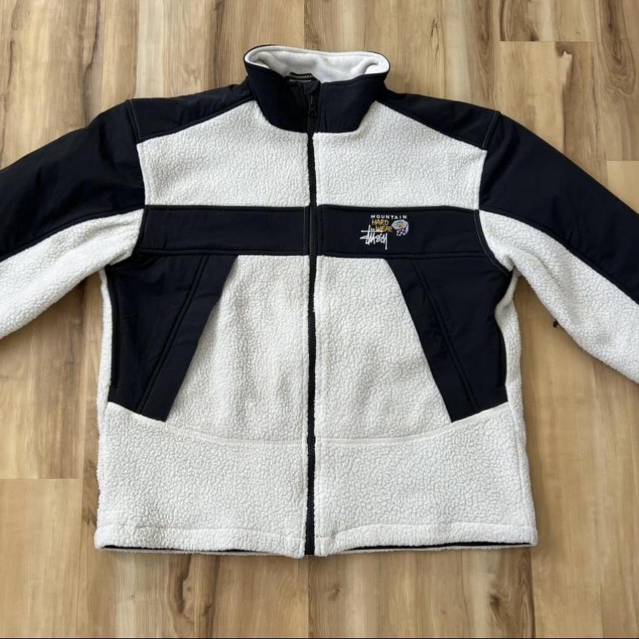 Stussy fleece - Depop