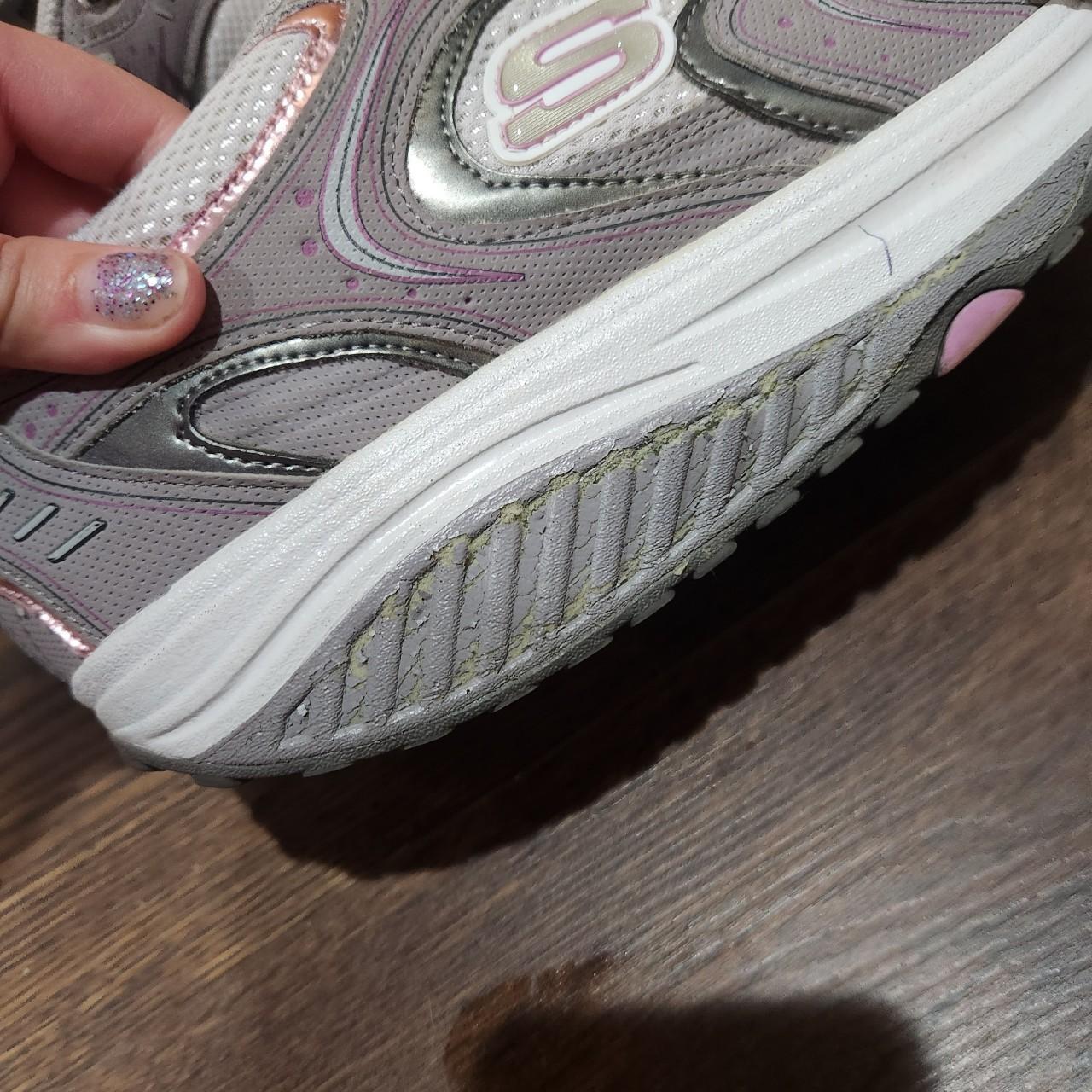 Skechers shape on sale ups fall apart