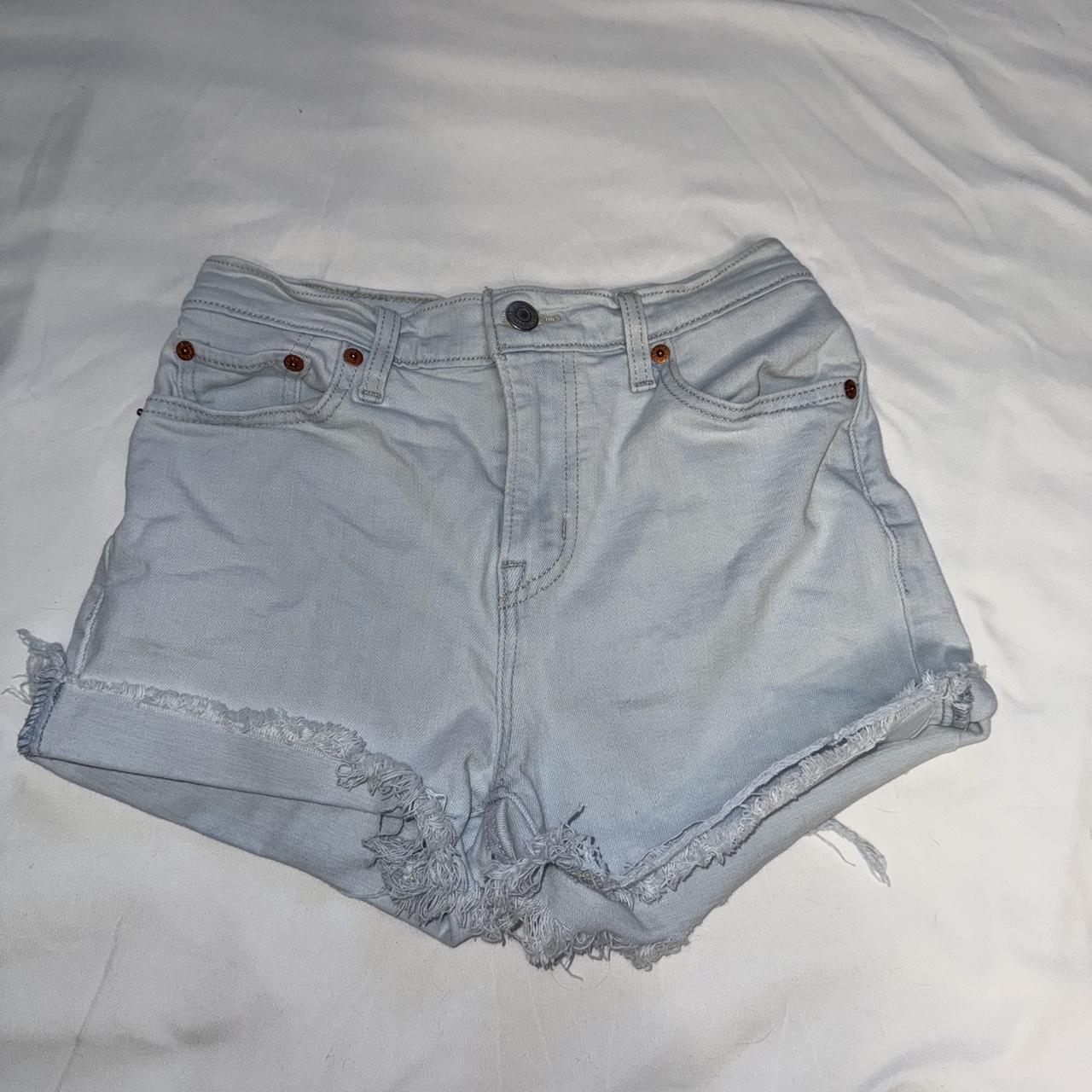 item listed by kxli_axn