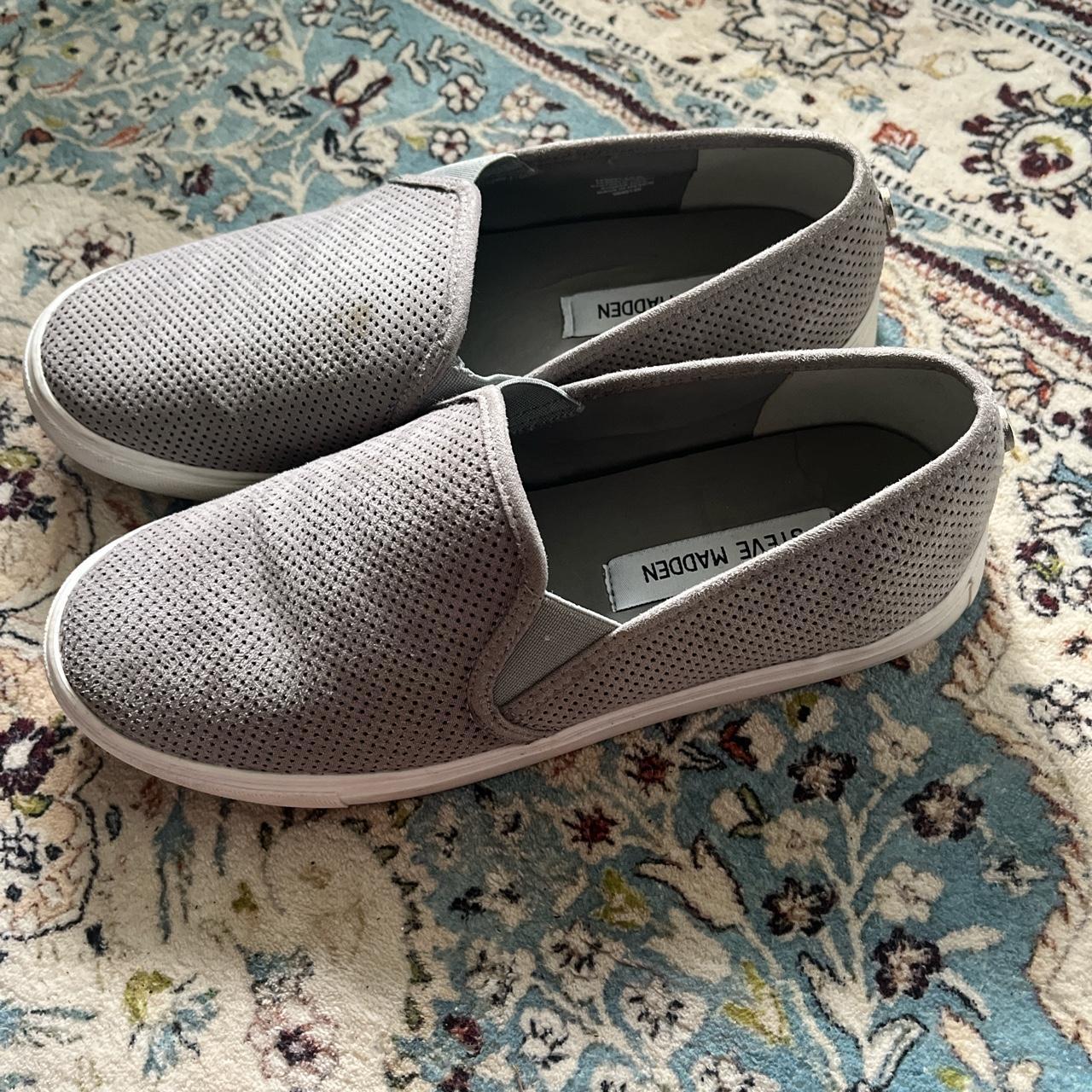 Grey steve madden hot sale slip ons