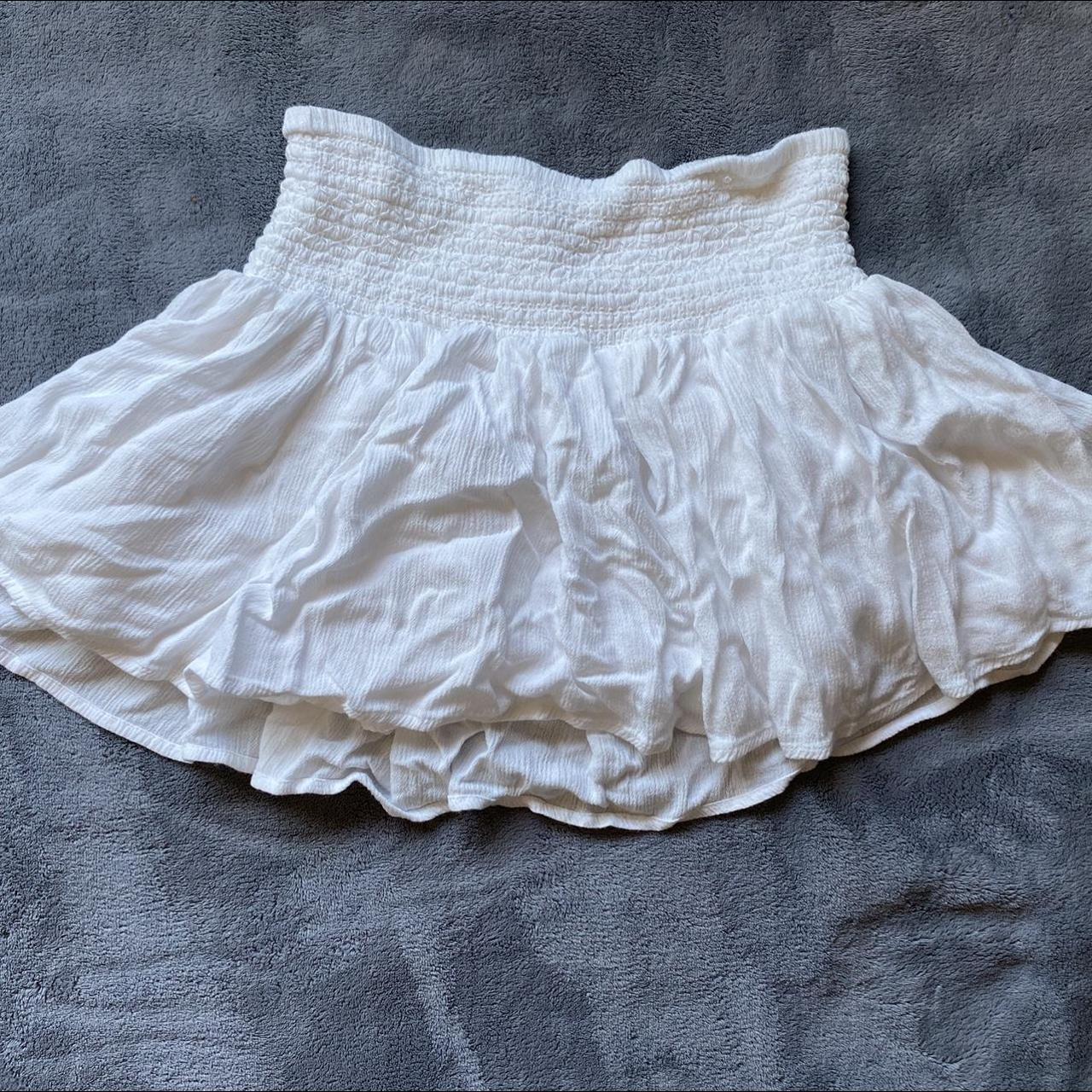 white F21 super flowy mini skirt -> dm for any... - Depop