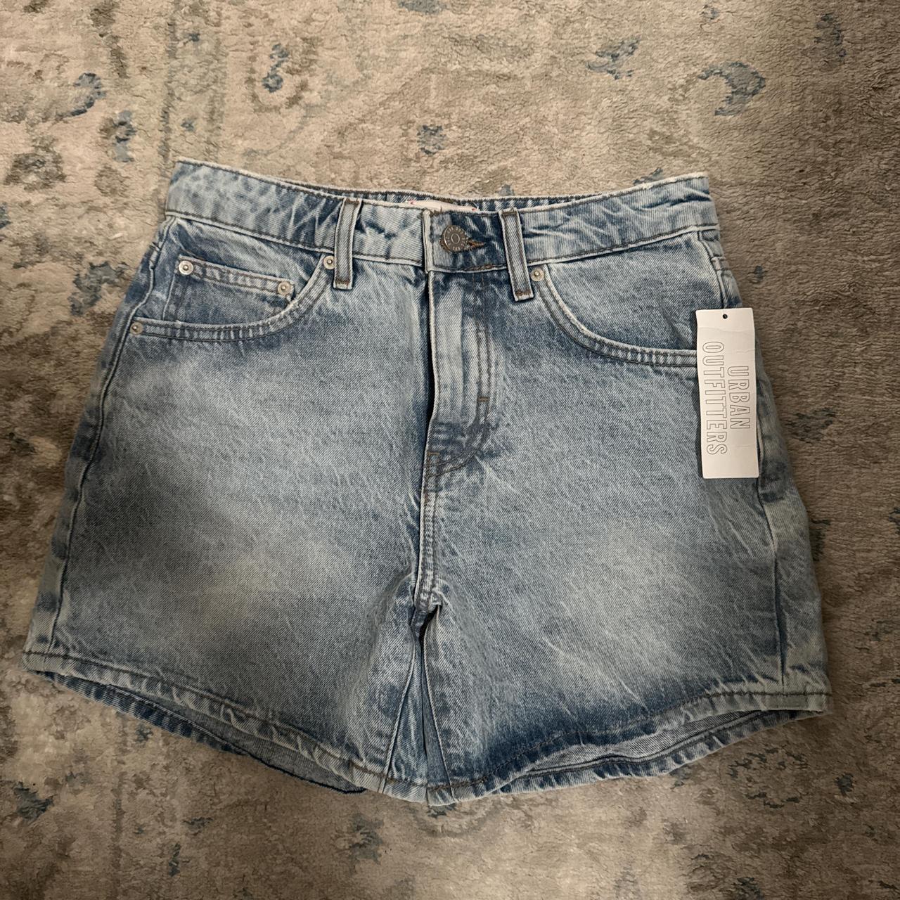item listed by lexss_shoppp
