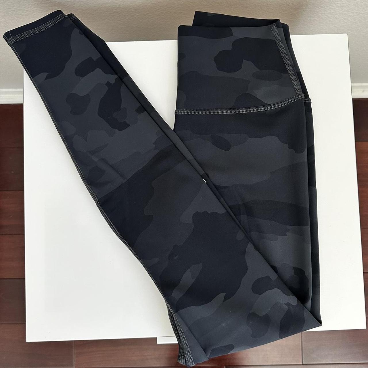 Alo Yoga High Waist Camo Leggings. In Excellent - Depop