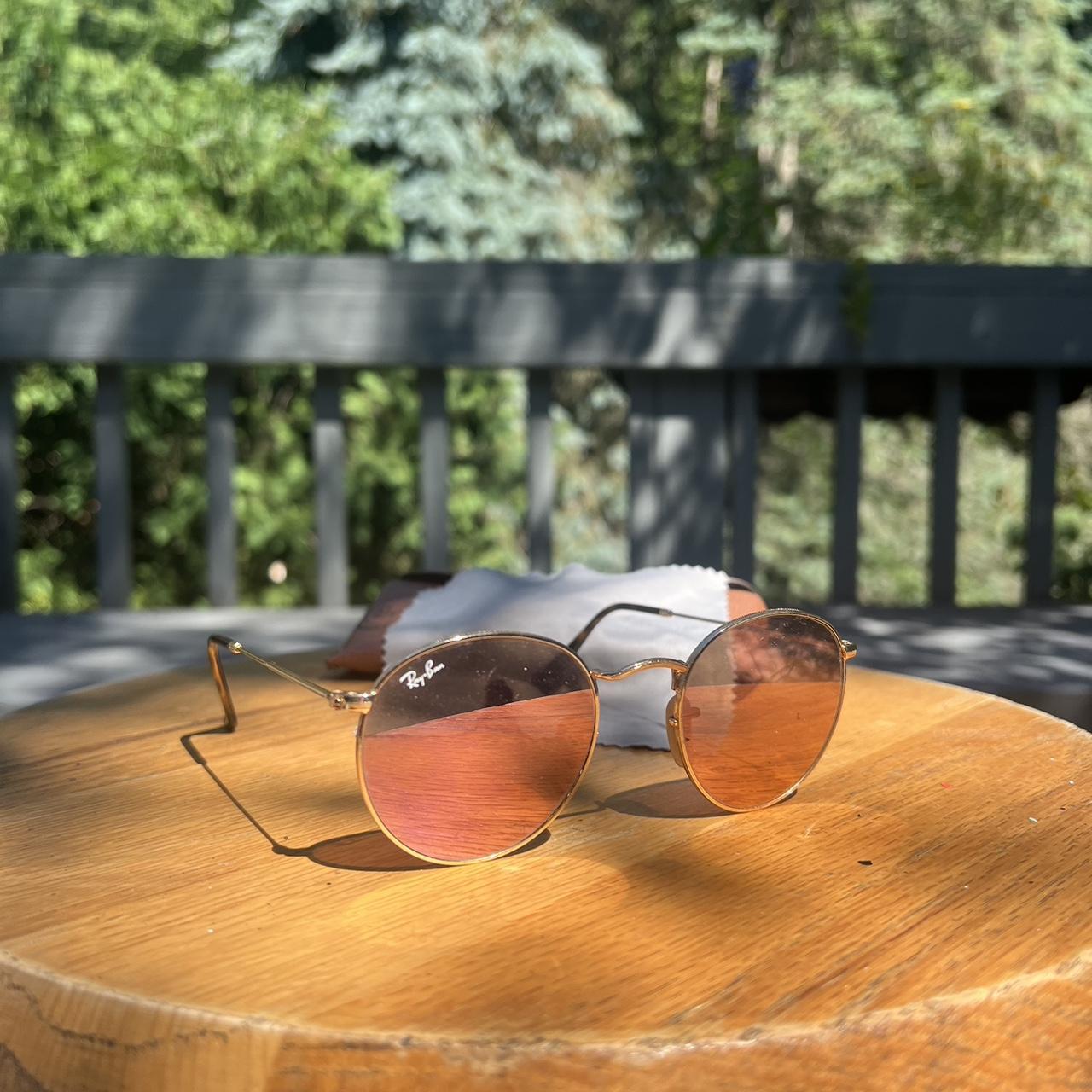 Round flat Ray Bans with polished gold frame Depop