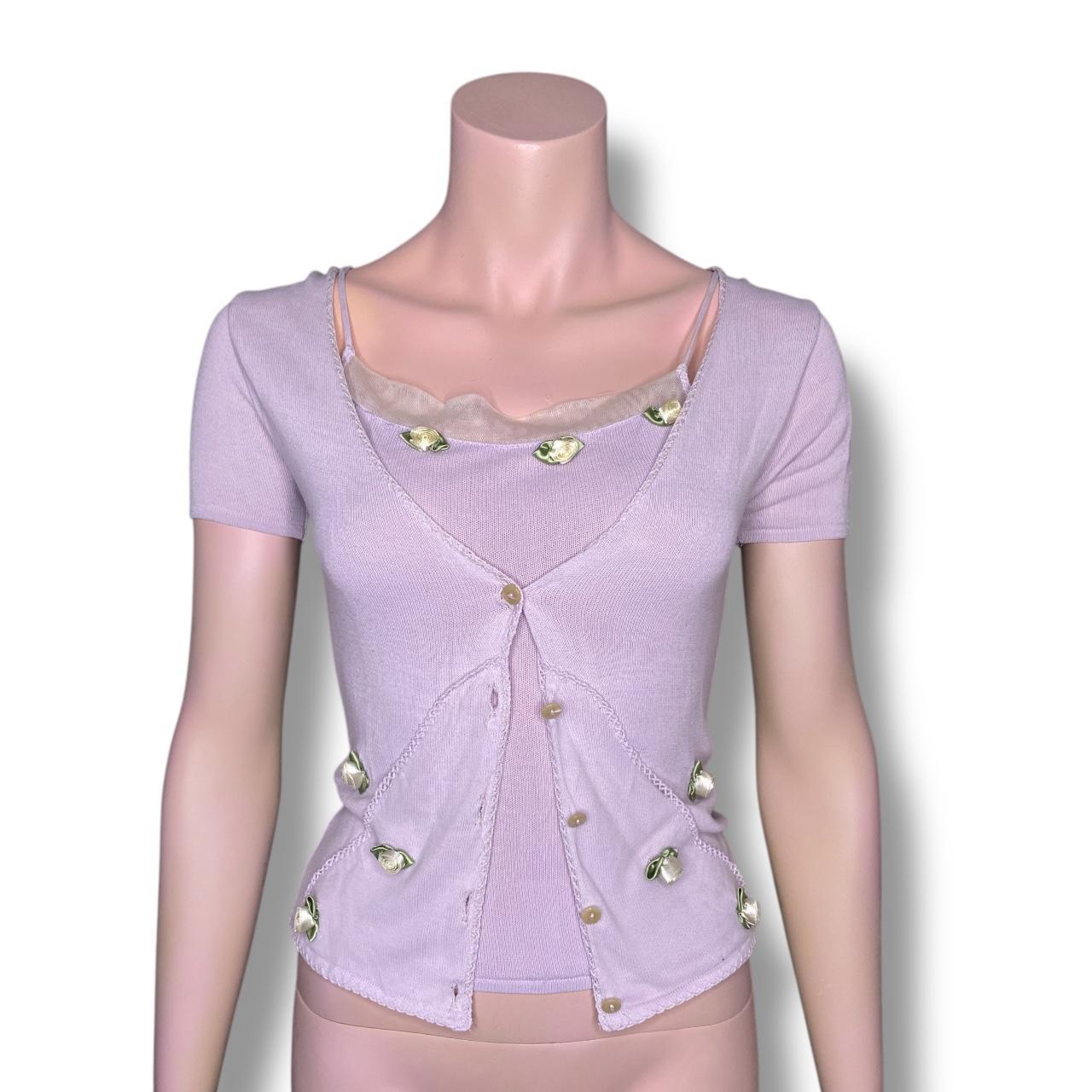 item listed by damngrlz