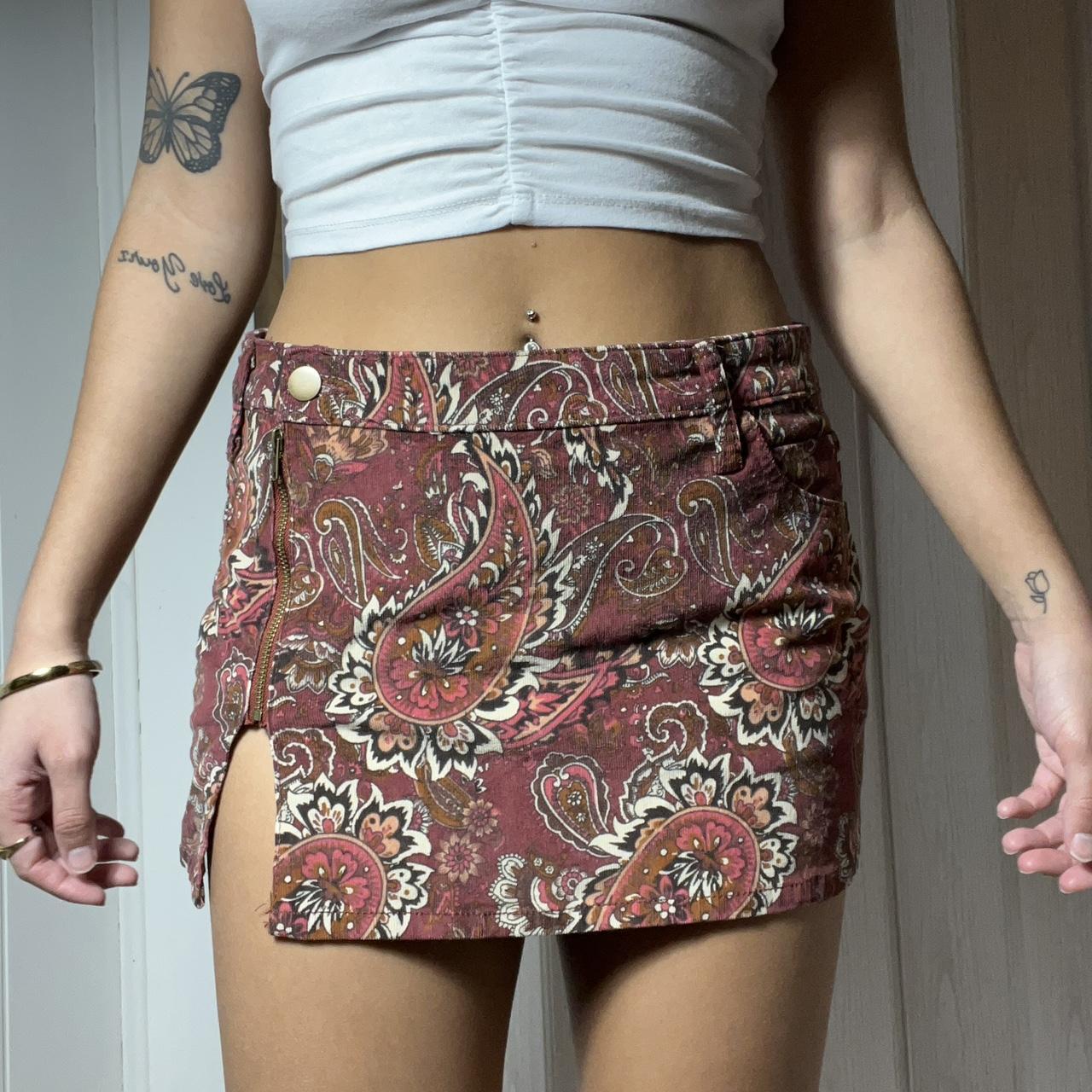 Courderoy, Mini skirt 🦊 LOVE THIS 🦊 in great... - Depop