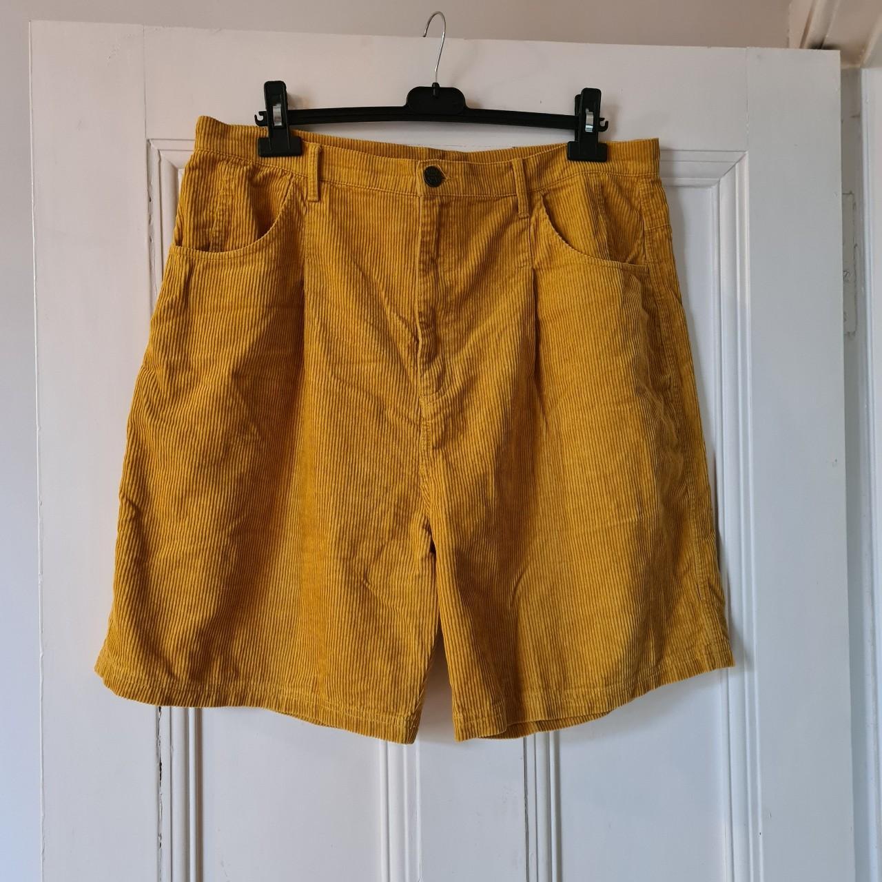 Lucy and Yak Bonnie shorts Size W38 (large) - Depop