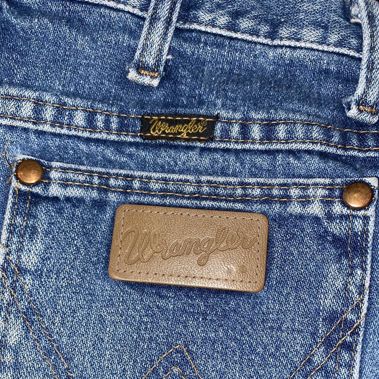 size 27 wrangler straight leg jeans 💙 - Depop
