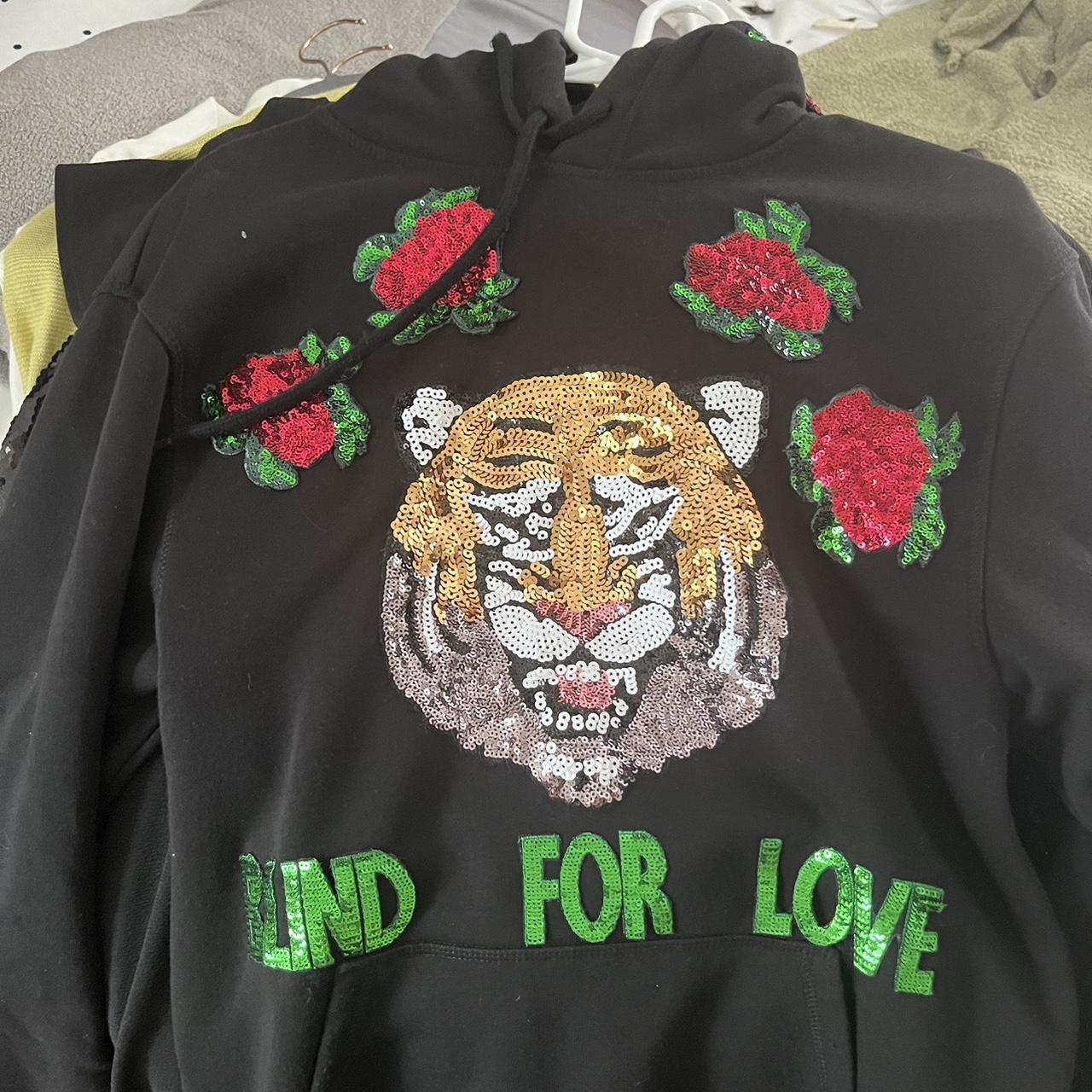 Attempting to DIY Taylor Swift's Gucci Hoodie from the LWYMMD