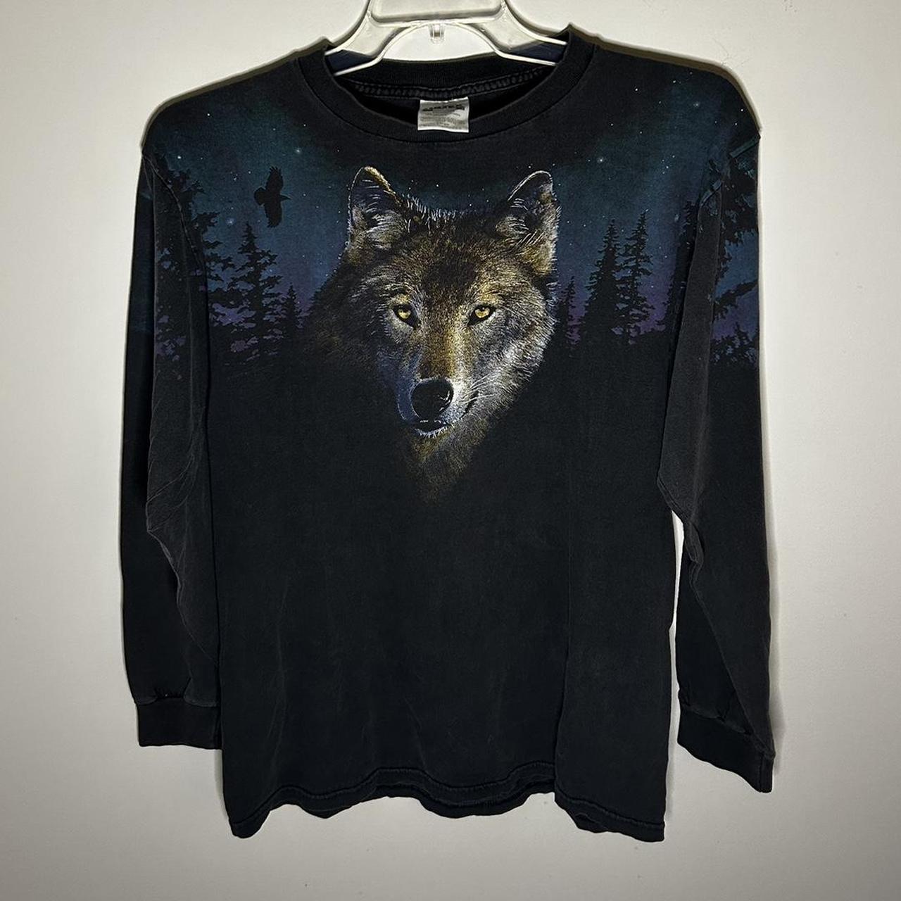 Mens vintage wolf long sleeve T-shirt - Depop