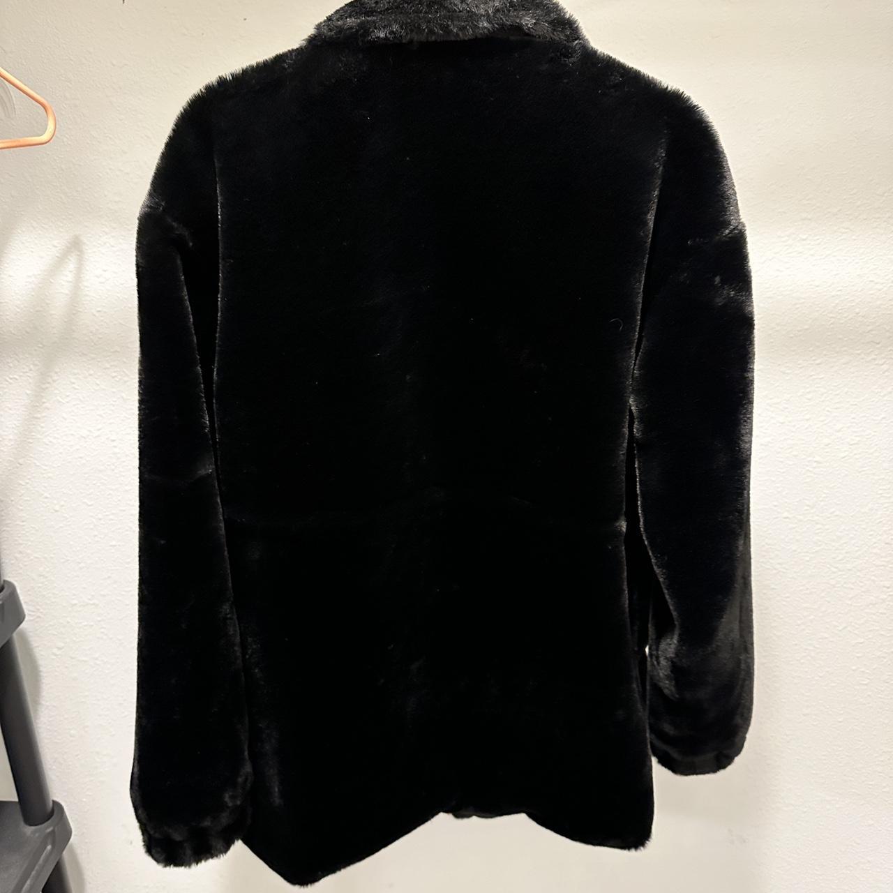 GB black faux fur coat. Purchased from Dillard’s... Depop